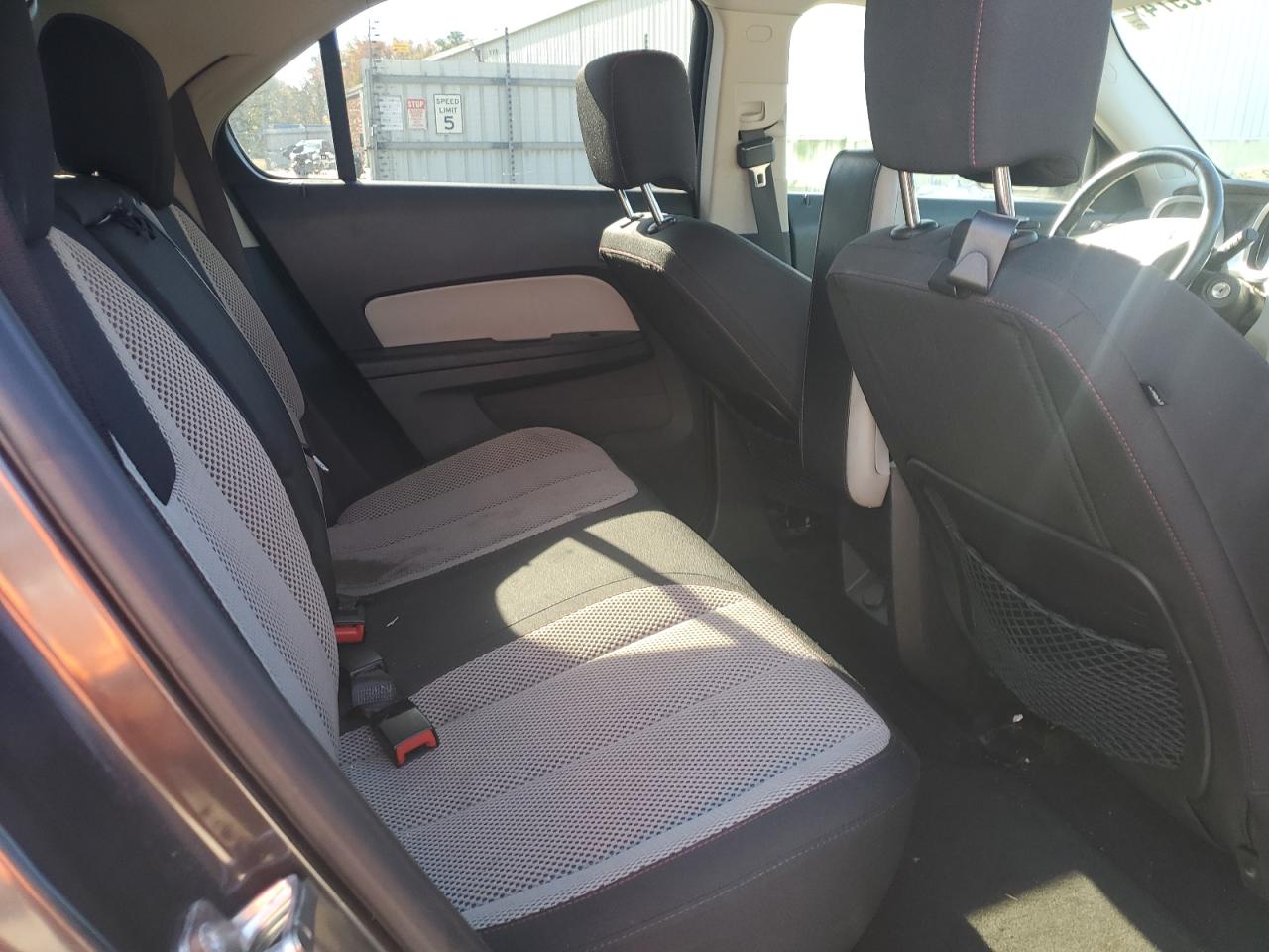 2013 Chevrolet Equinox - Image 11