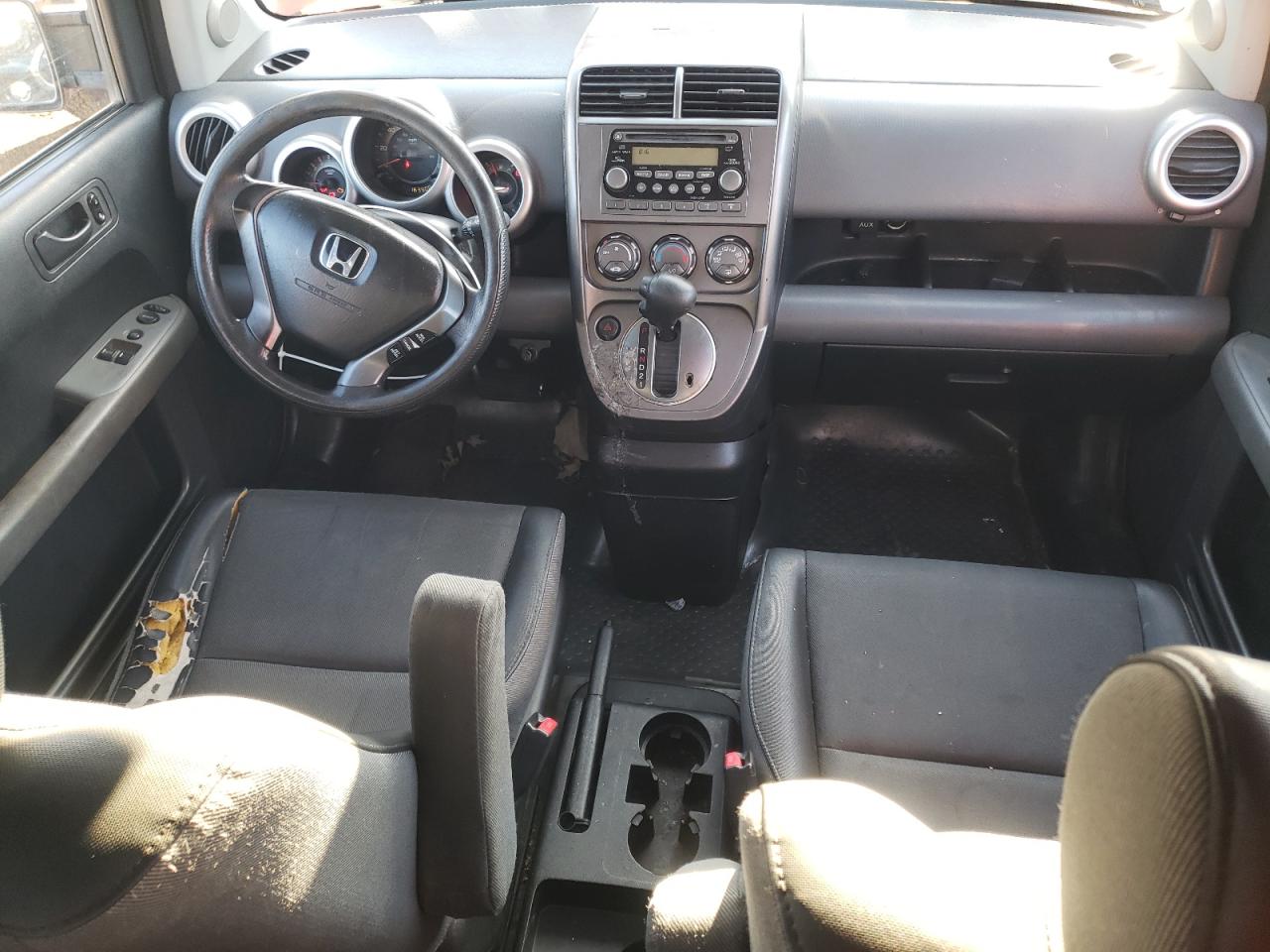 2005 Honda Element - Image 8
