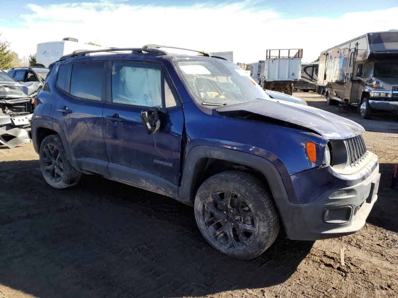 VIN ZACCJBBHXJPG69719 2018 JEEP RENEGADE no.4