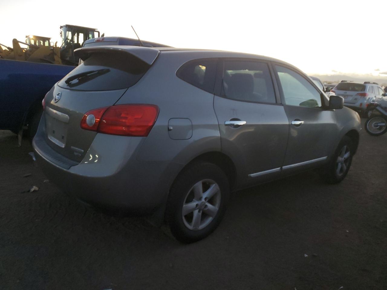 2012 Nissan Rogue - Image 3