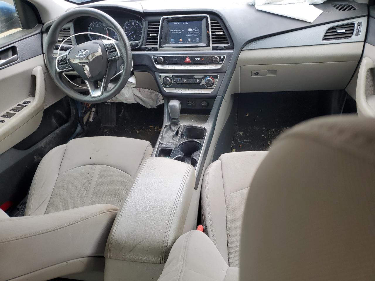 2018 Hyundai Sonata - Image 8