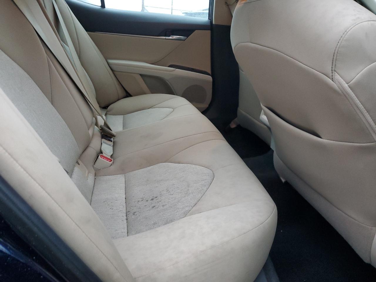 2021 Toyota Camry - Image 11