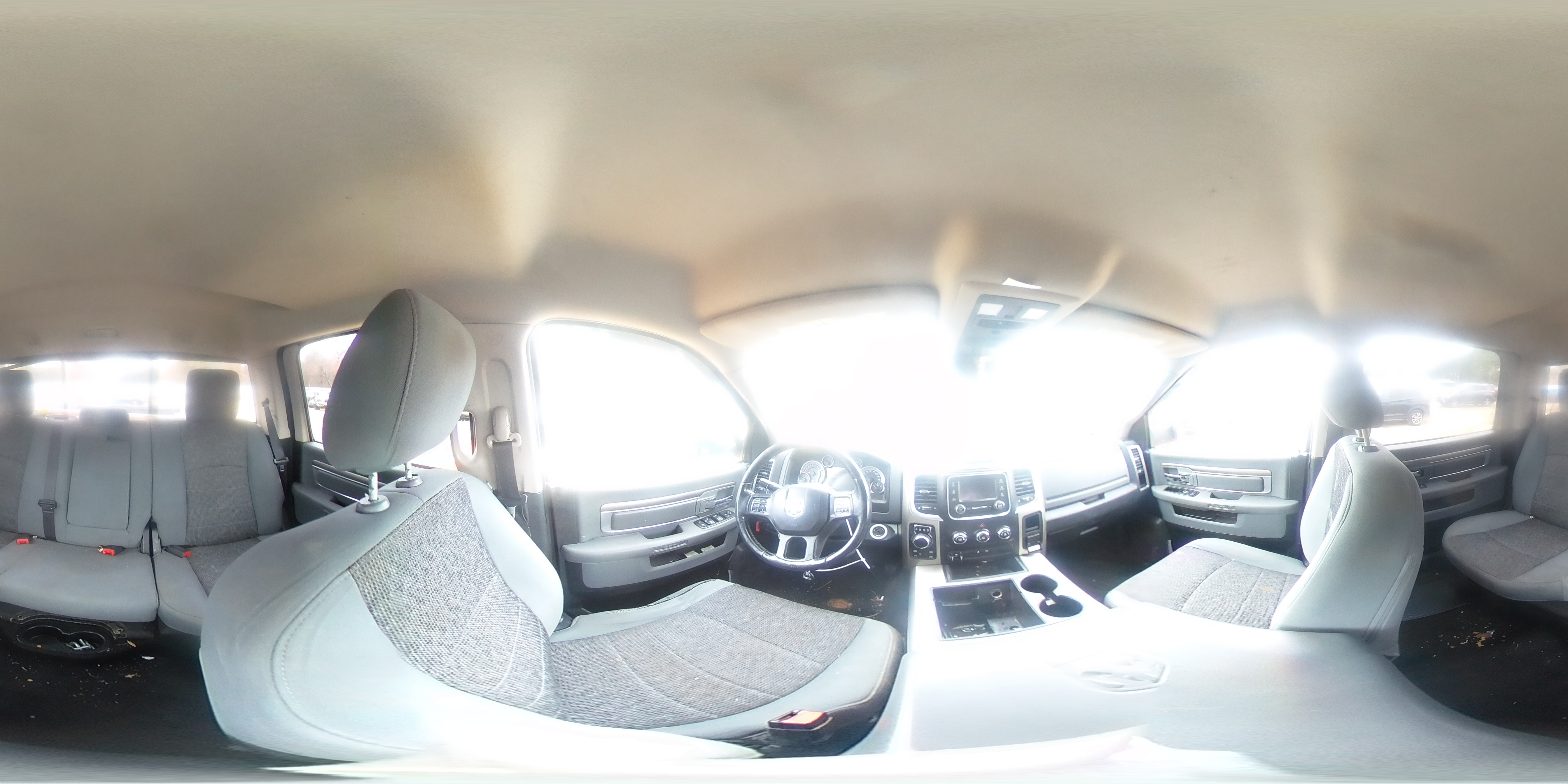 2015 RAM 1500 - Image 13