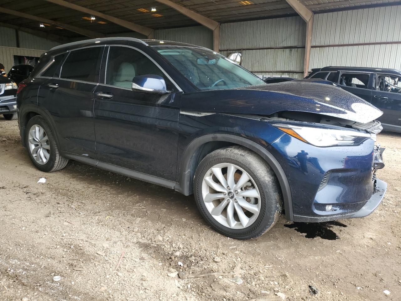 2019 Infiniti QX50 - Image 4