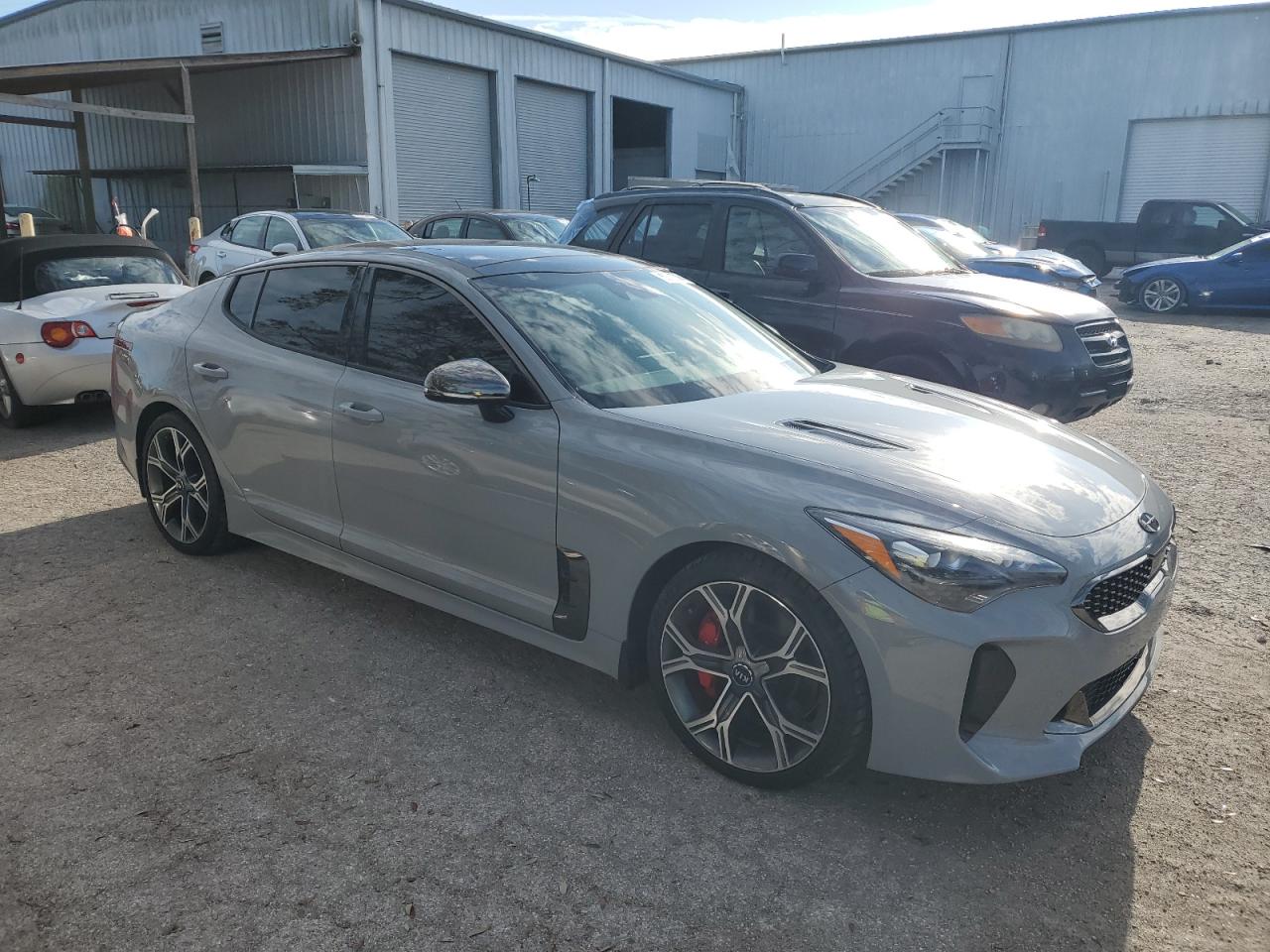 2020 Kia Stinger - Image 4
