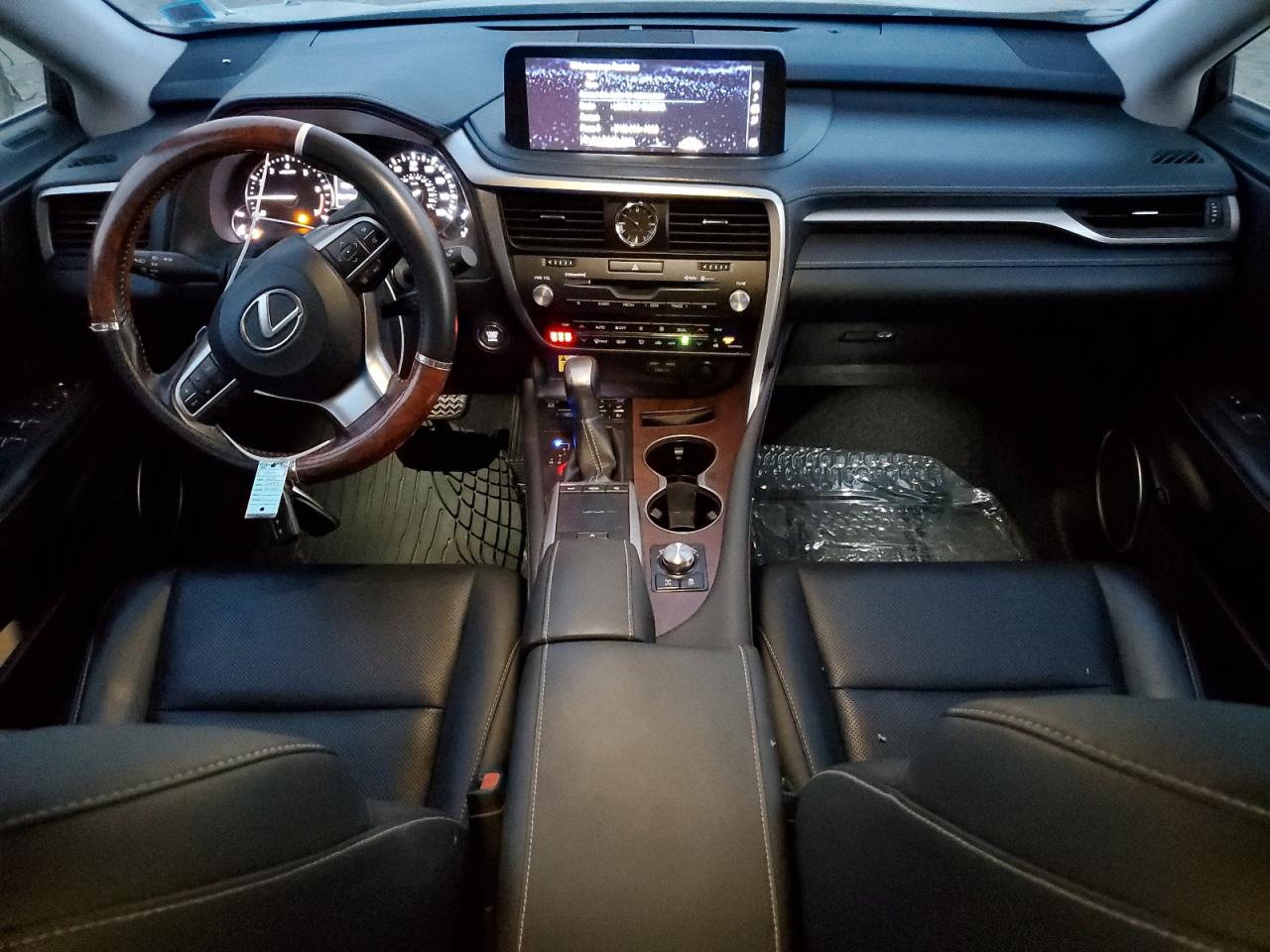2021 Lexus RX - Image 8