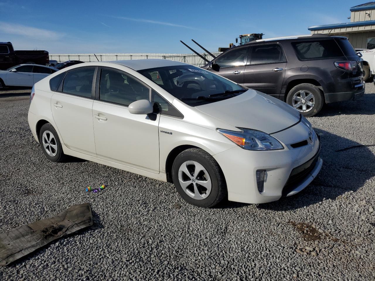2015 Toyota Prius - Image 4
