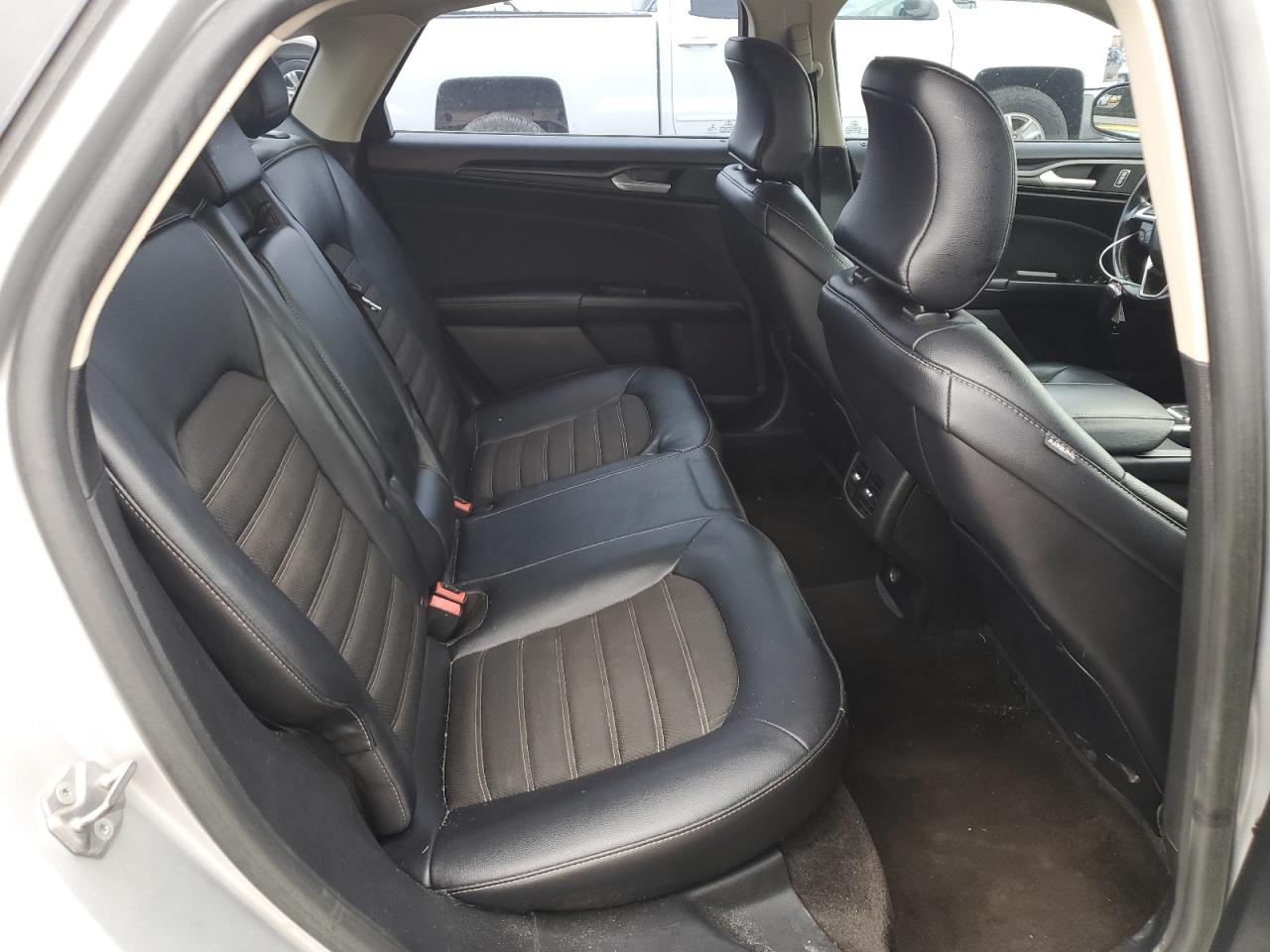 2018 Ford Fusion - Image 10