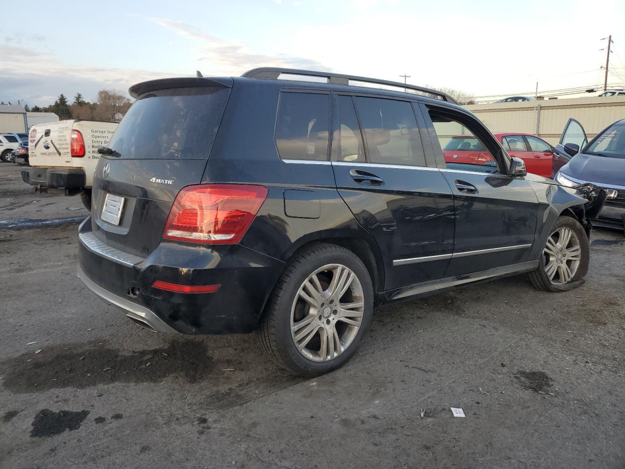 VIN WDCGG8JB9EG335940 2014 MERCEDES-BENZ GLK-CLASS no.3