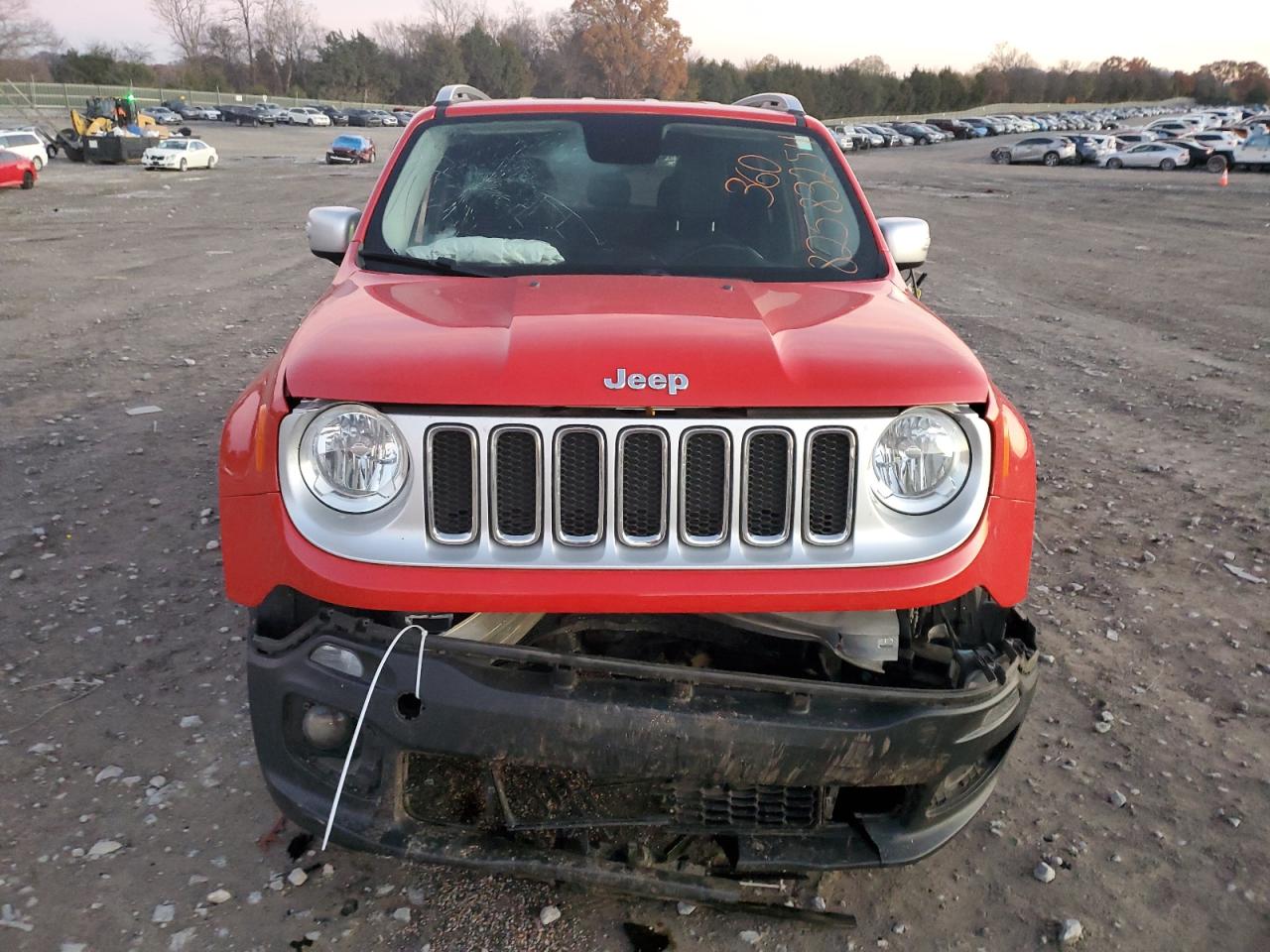 2017 Jeep Renegade - Image 5