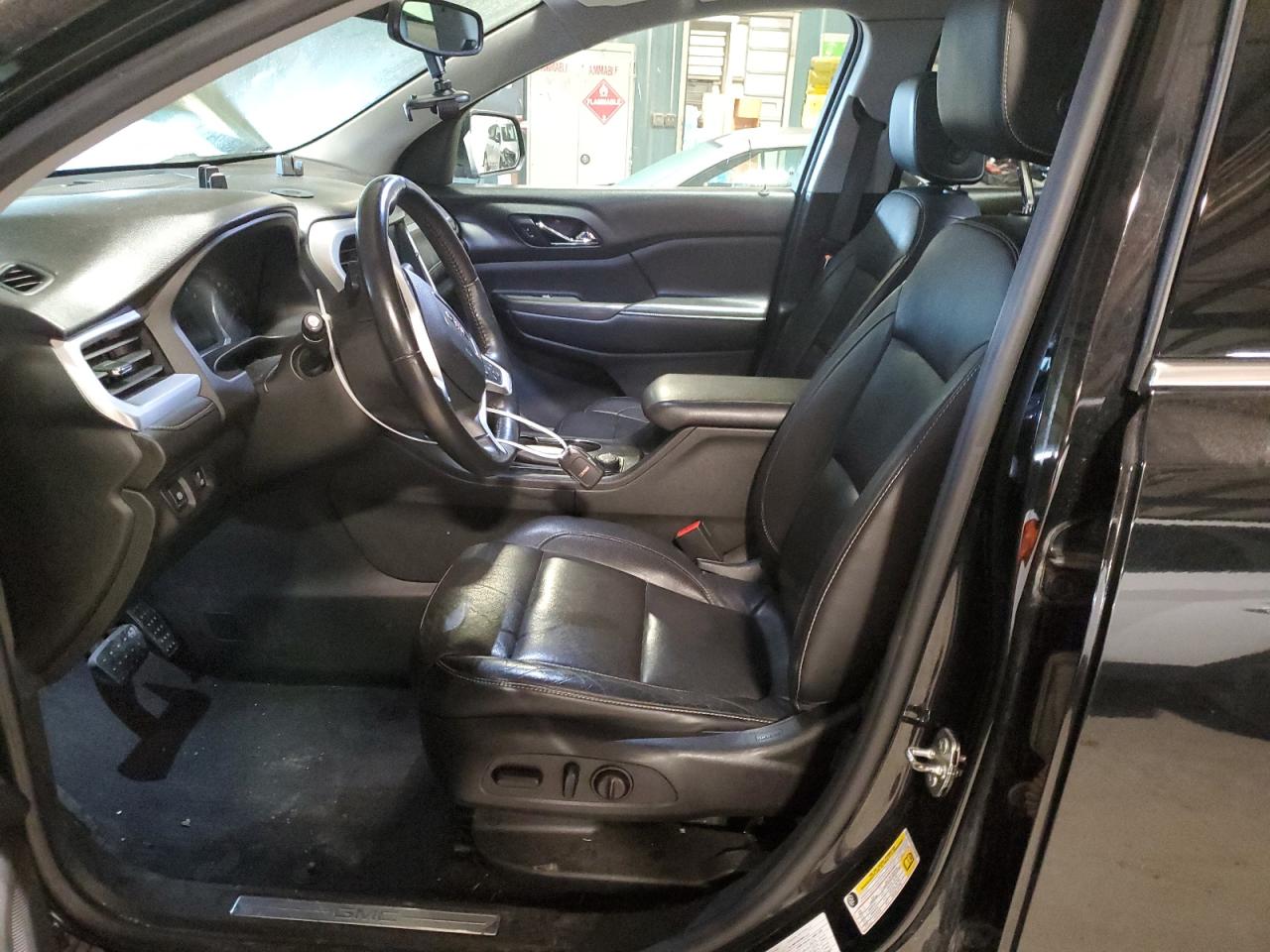 2017 GMC Acadia - Image 7