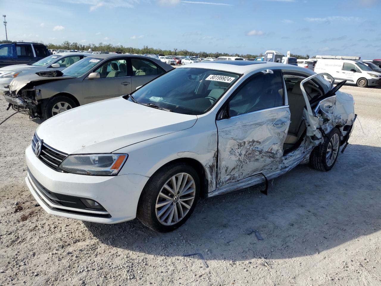 2015 VOLKSWAGEN JETTA