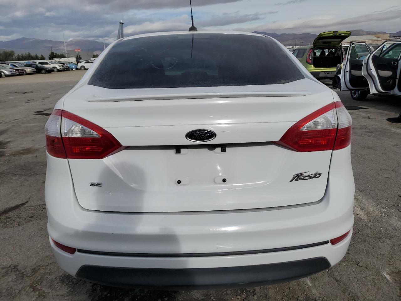 VIN 3FADP4BJXKM137270 2019 FORD FIESTA no.6