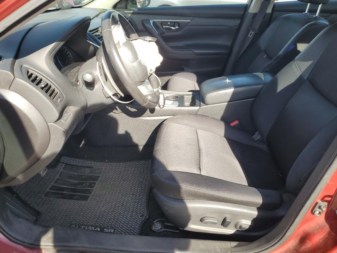 2016 Nissan Altima - Image 7