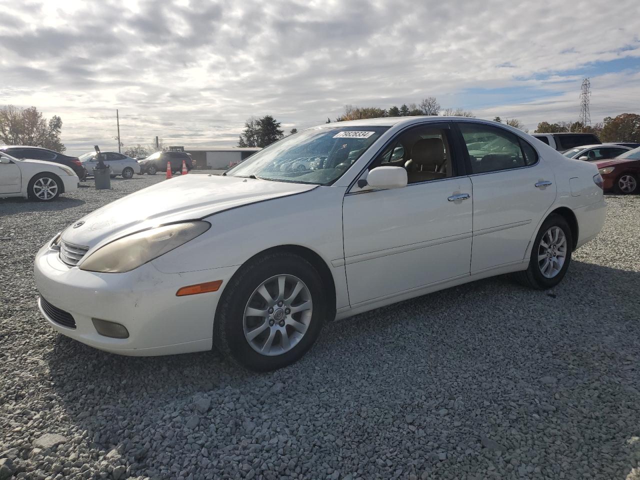 Mebane, NC에서 판매 중인 2002 Lexus Es 300 - Front End