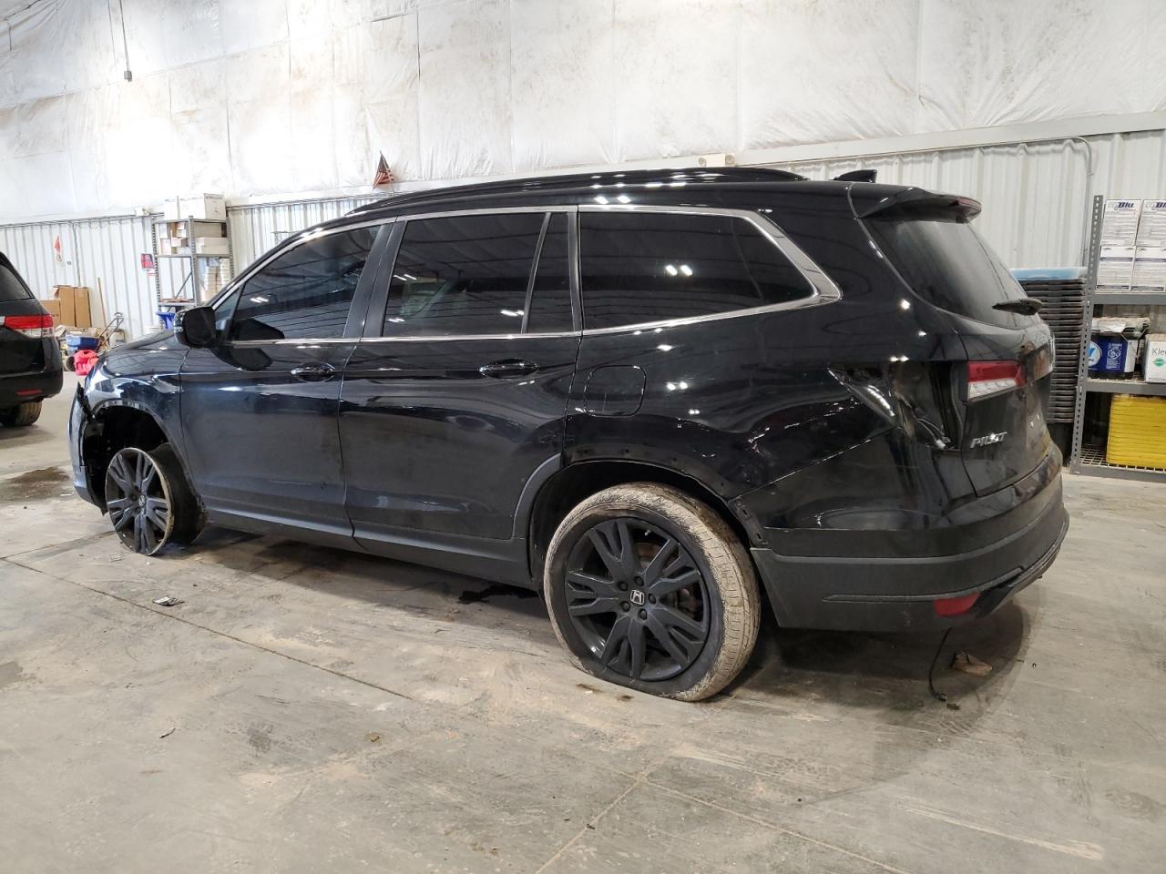 2022 Honda Pilot - Image 2