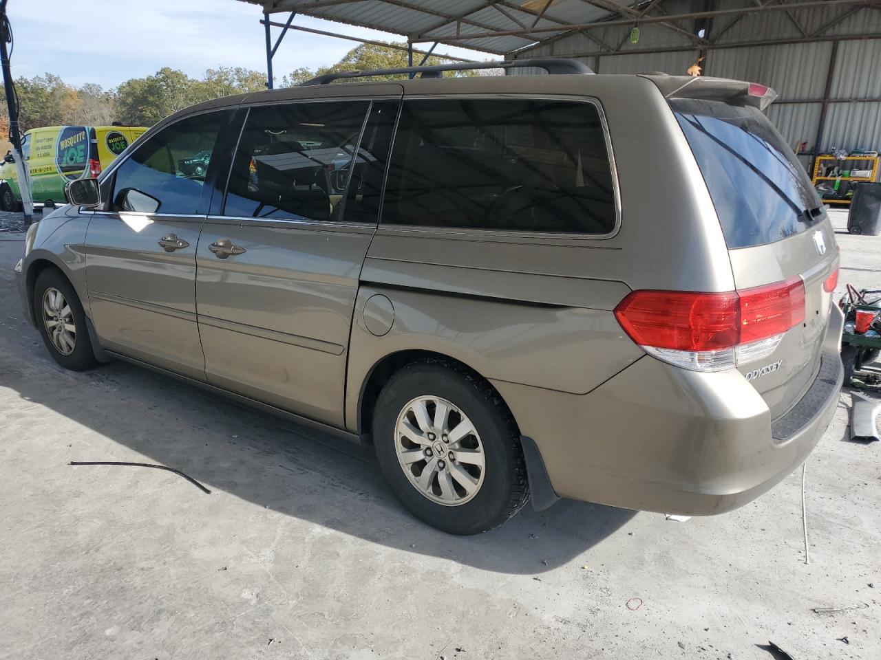 2009 Honda Odyssey - Image 2