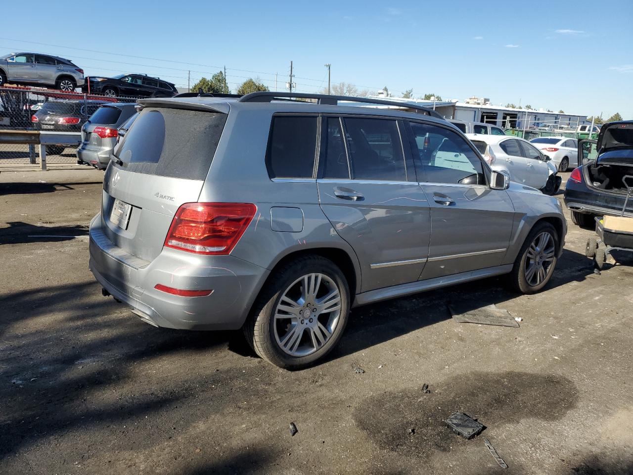 VIN WDCGG8JB0DG137990 2013 MERCEDES-BENZ GLK-CLASS no.3