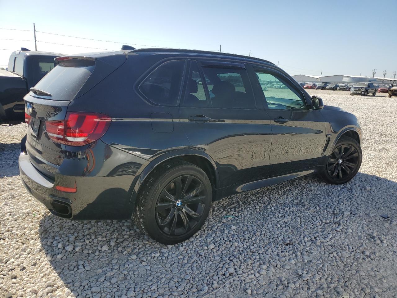 VIN 5UXKS4C59G0N14892 2016 BMW X5 no.3