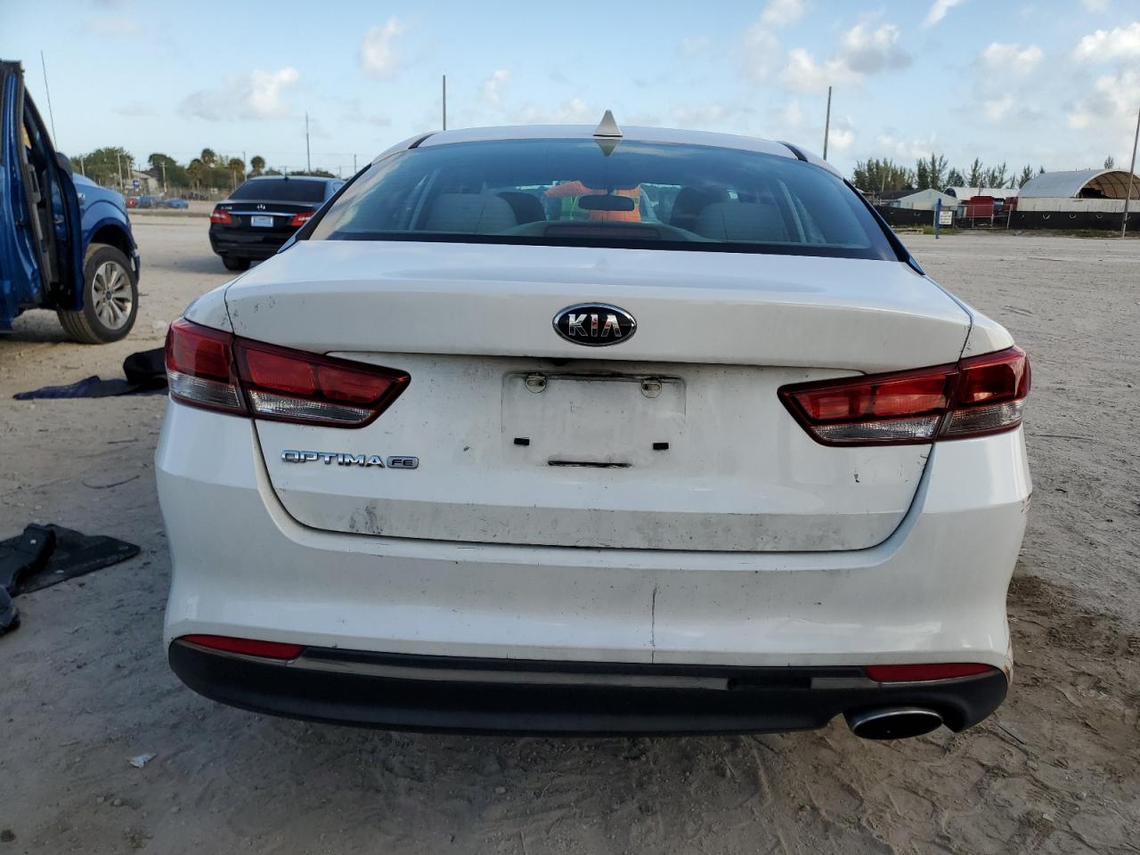 2016 Kia Optima Lx VIN: KNAGT4L3XG5098483 Lot: 78953934