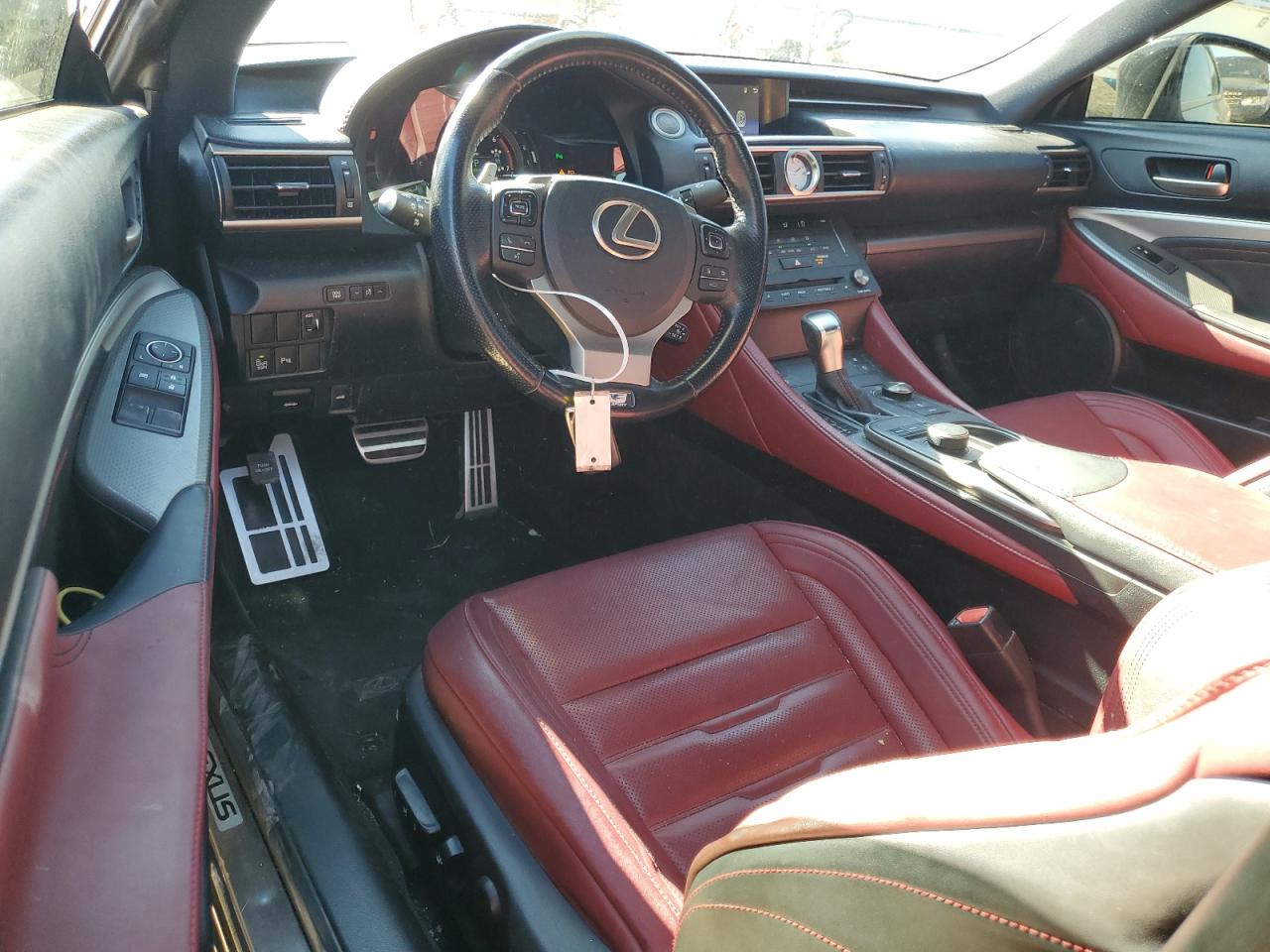 2017 Lexus RC - Image 8