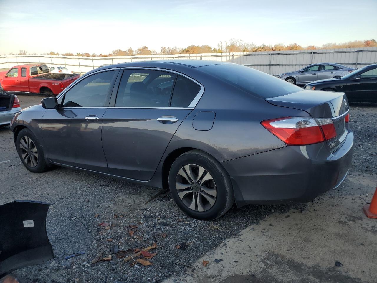 VIN 1HGCR2F30FA241500 2015 HONDA ACCORD no.2