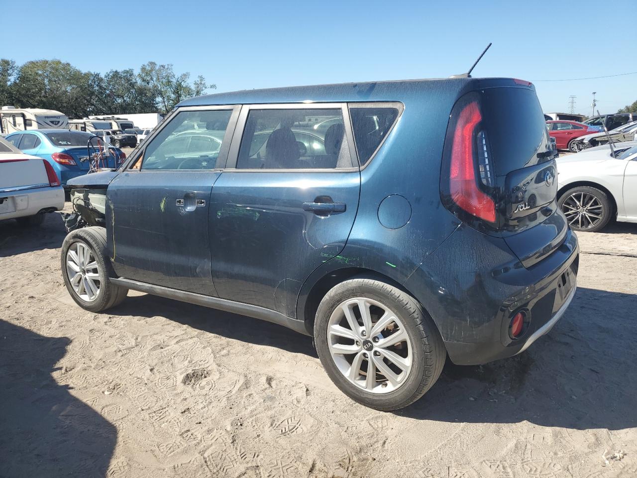2018 Kia Soul - Image 2