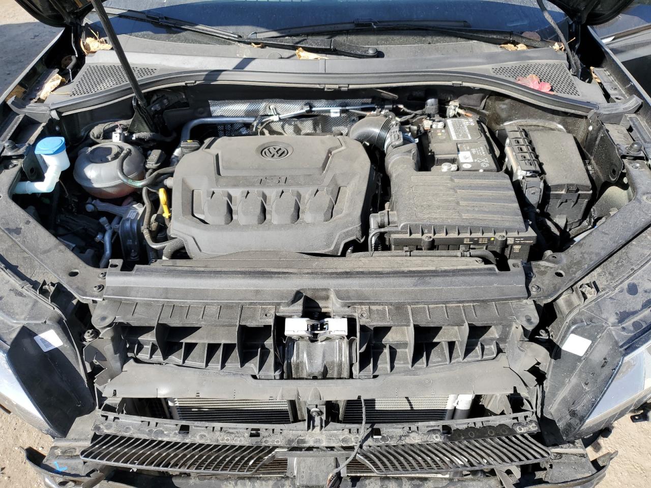 2021 Volkswagen Tiguan - Image 12