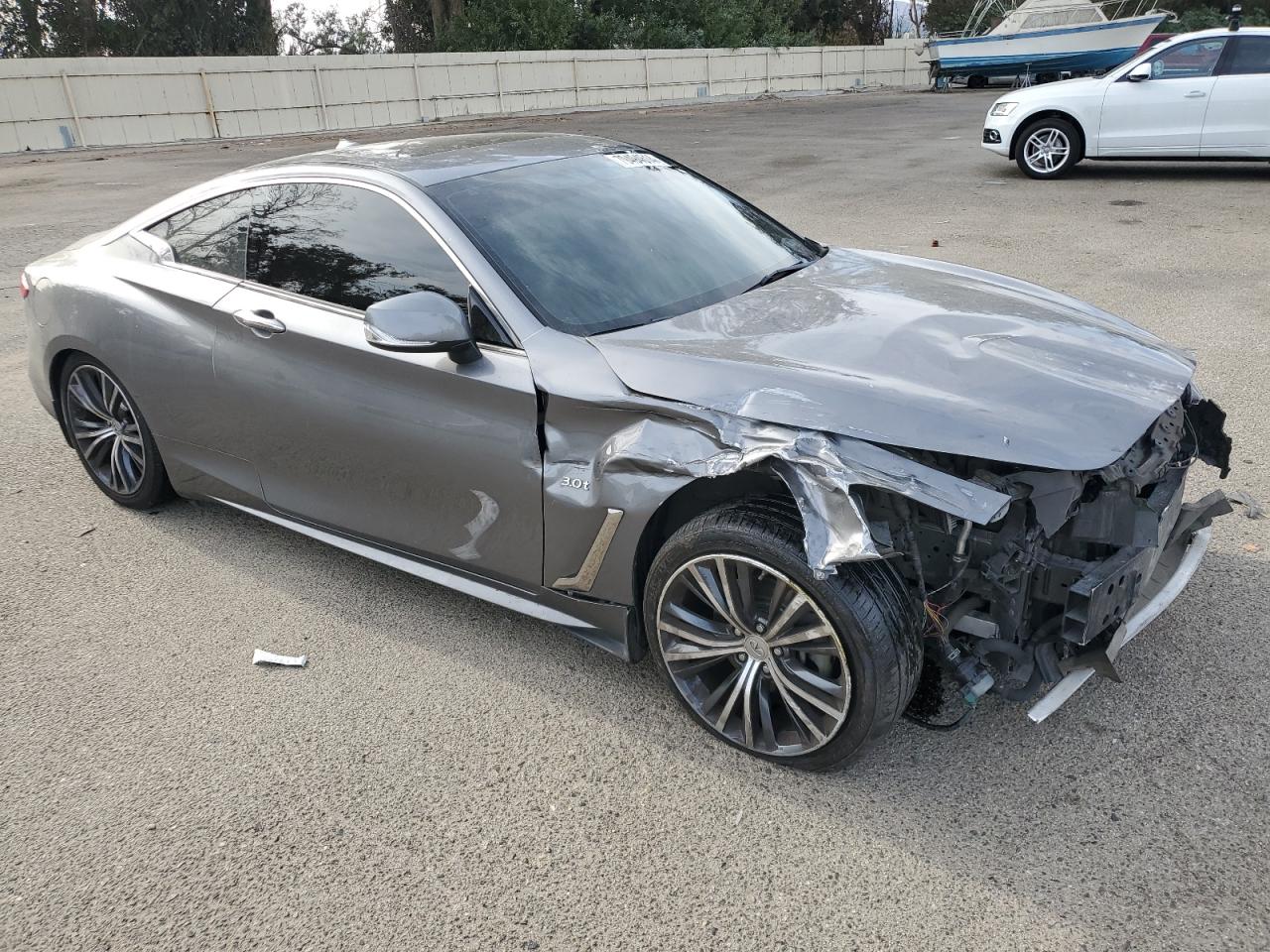 2017 Infiniti Q60 - Image 4