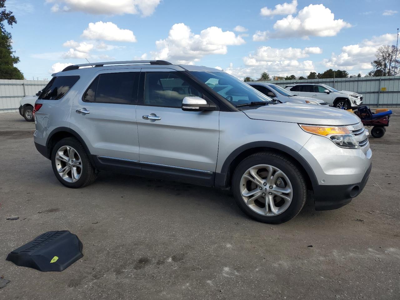 2015 Ford Explorer - Image 4