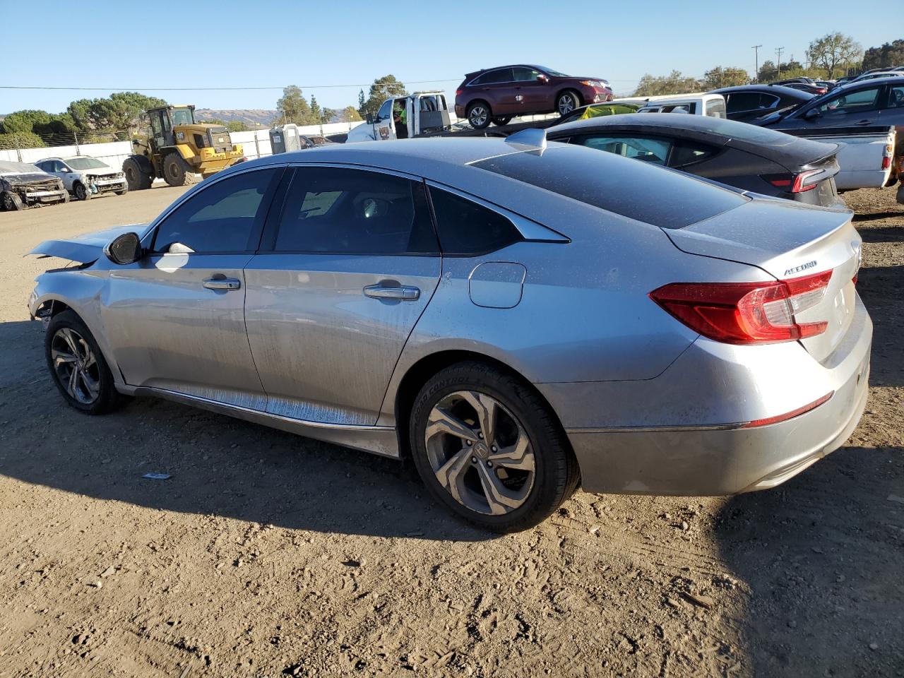 VIN 1HGCV1F4XJA111909 2018 HONDA ACCORD no.2