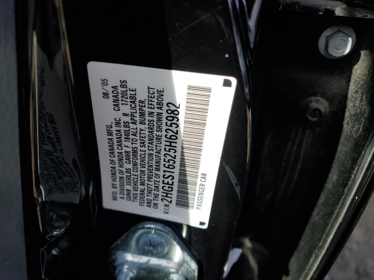 2005 Honda Civic - Image 12