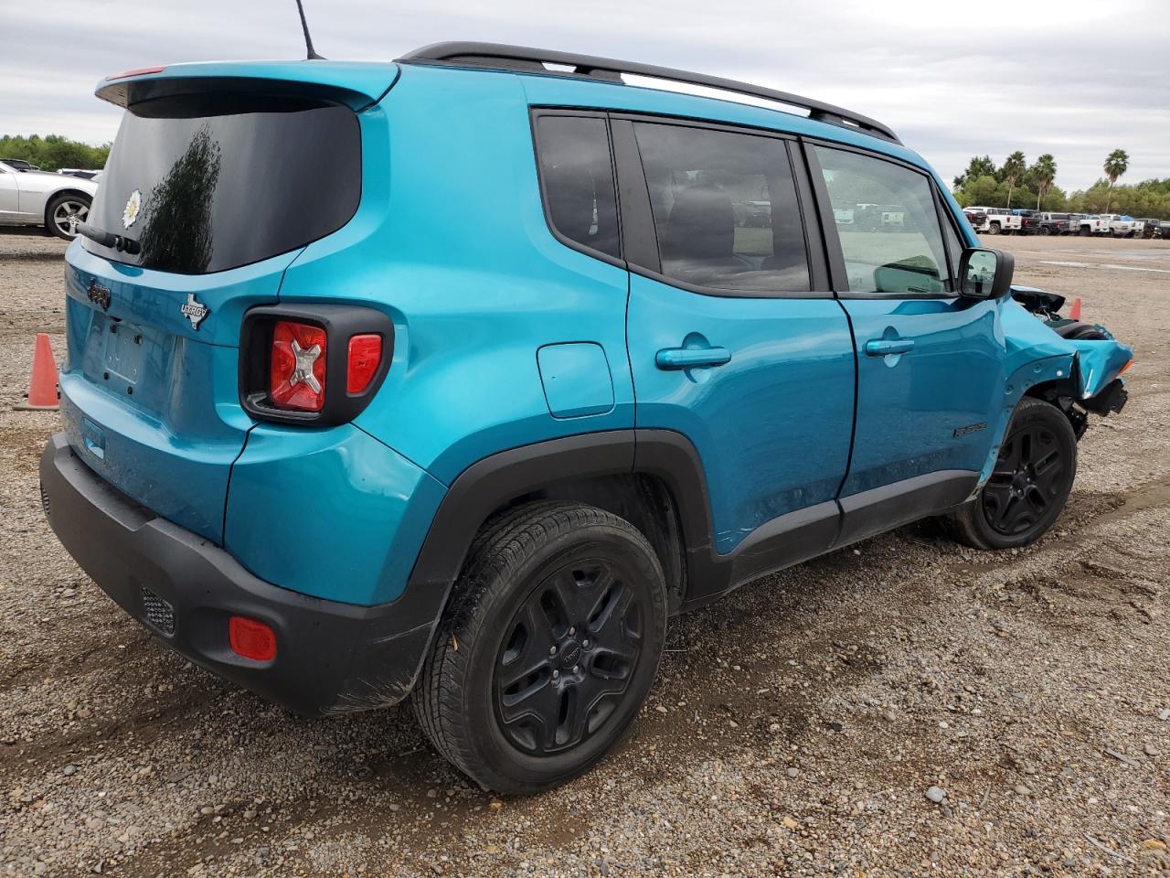2021 Jeep Renegade - Image 3