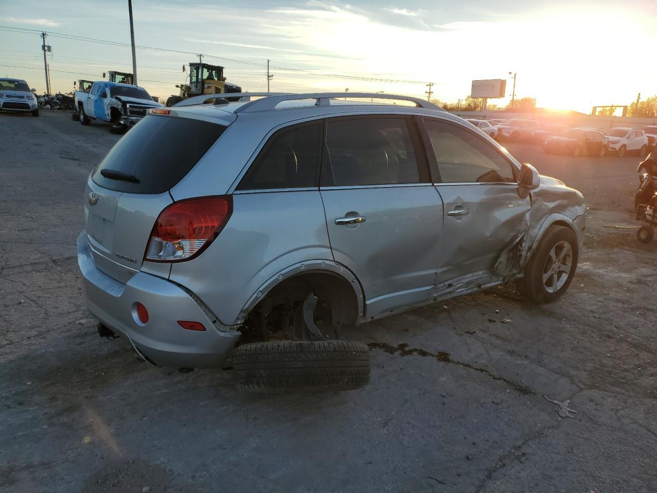 2012 Chevrolet Captiva - Image 3