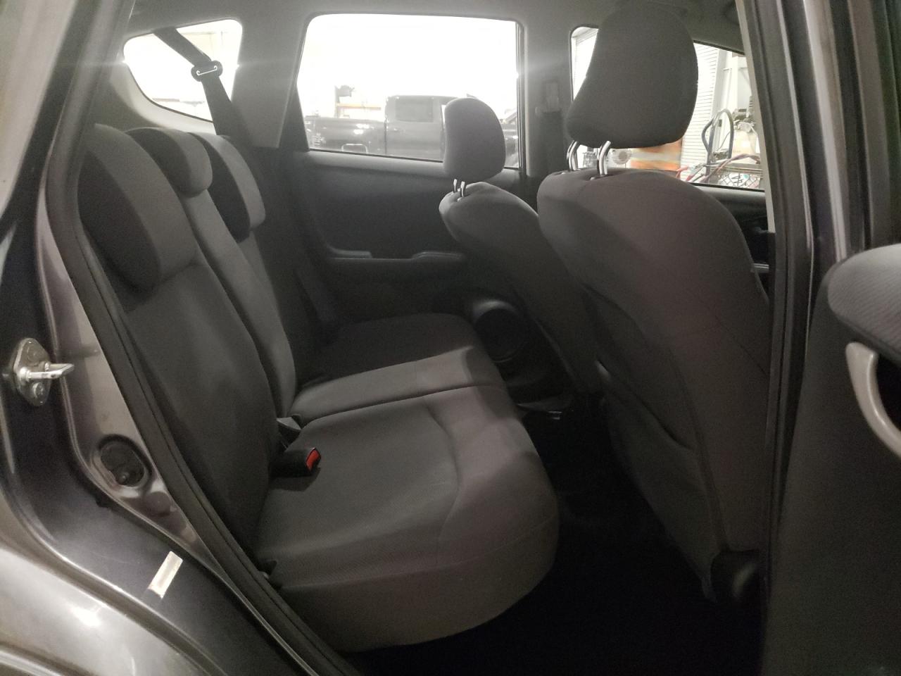 2012 Honda Fit - Image 10