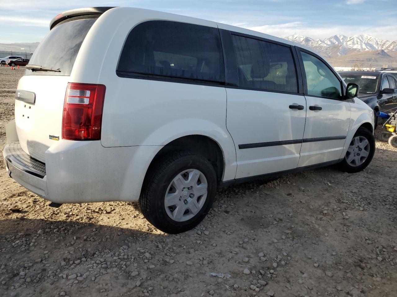 2008 Dodge Caravan - Image 3