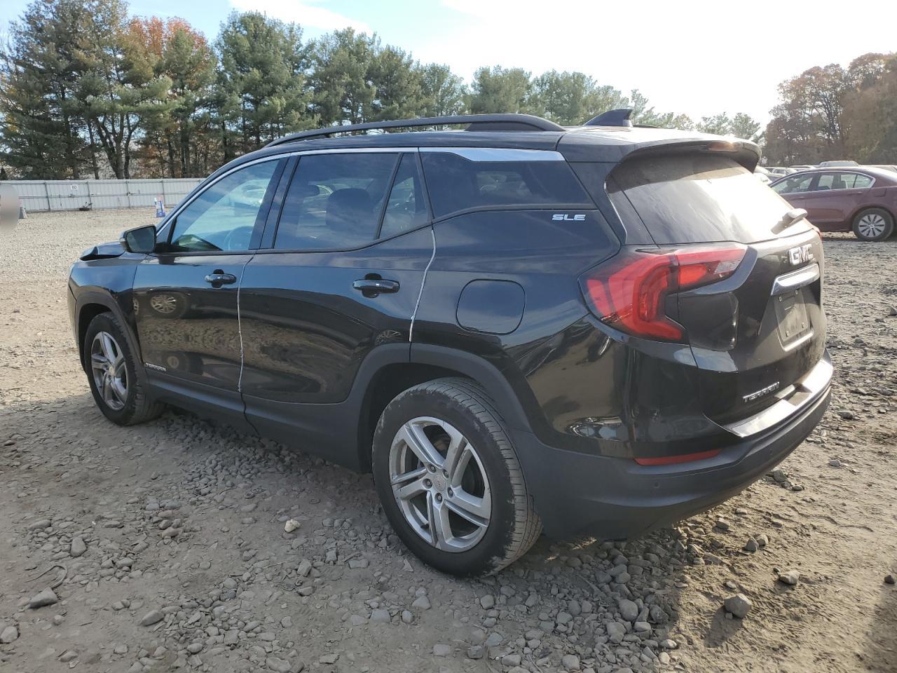 2019 GMC Terrain - Image 2