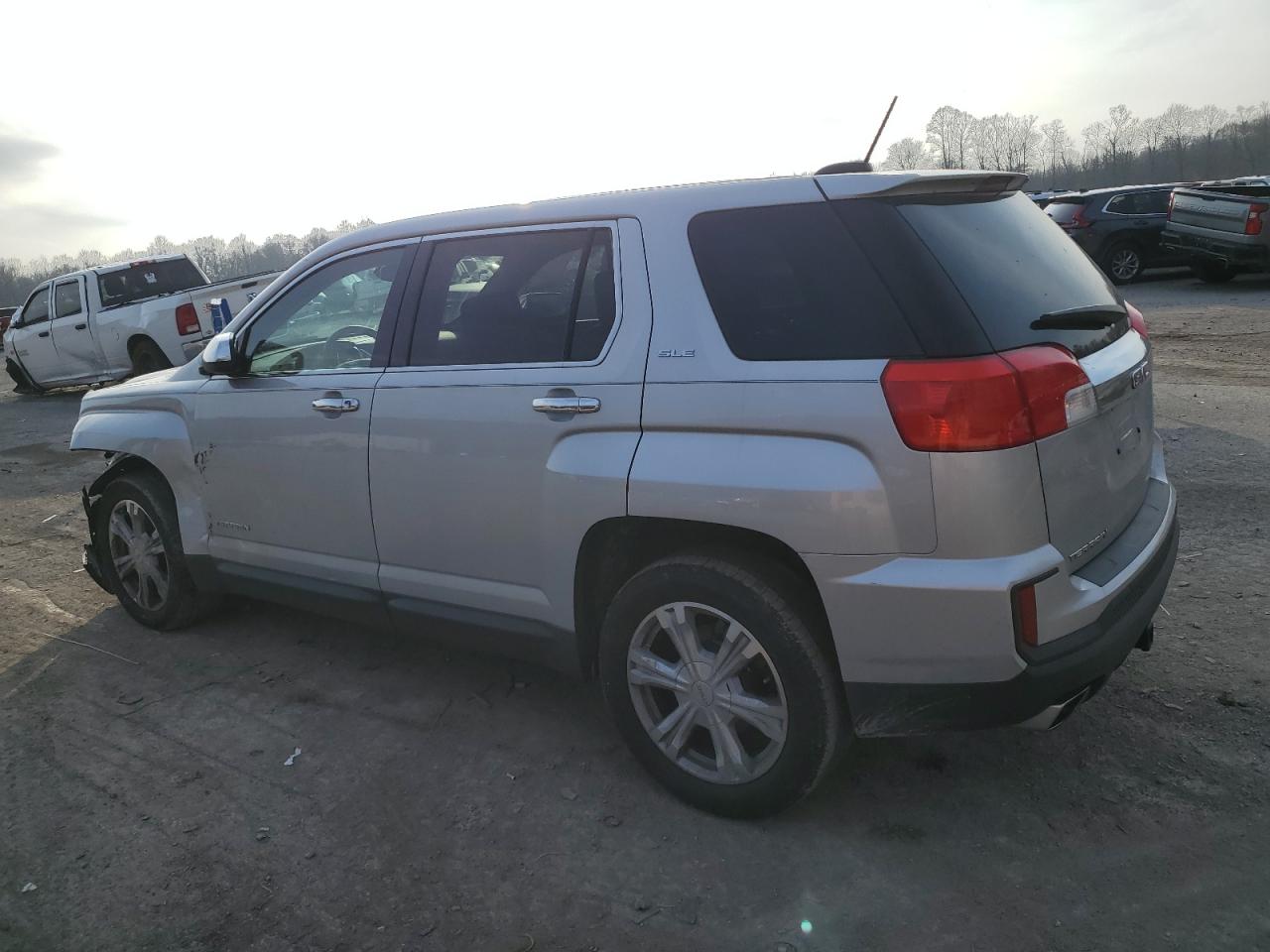 VIN 2GKALMEKXH6176641 2017 GMC TERRAIN no.2