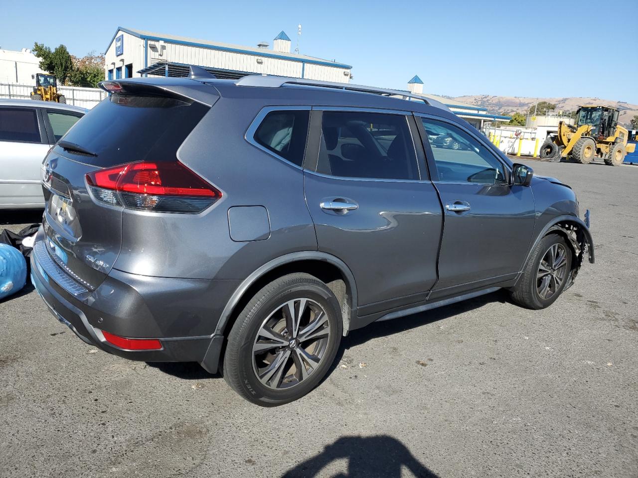 2019 Nissan Rogue - Image 3