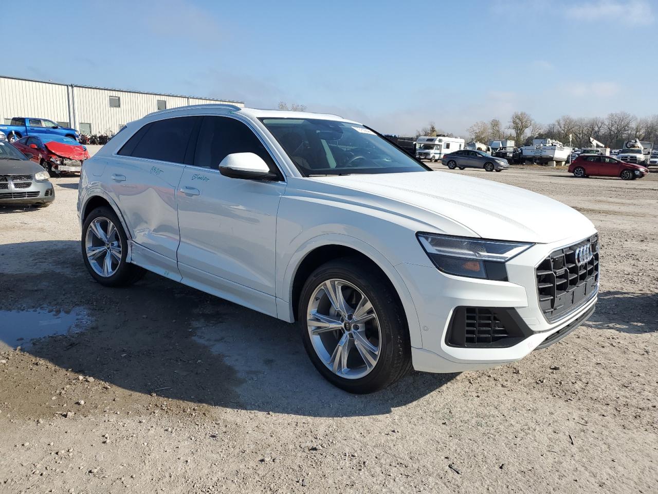 2022 Audi Q8 - Image 4
