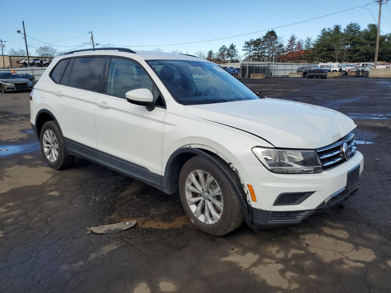 VIN 3VV0B7AX1LM057681 2020 VOLKSWAGEN TIGUAN no.4