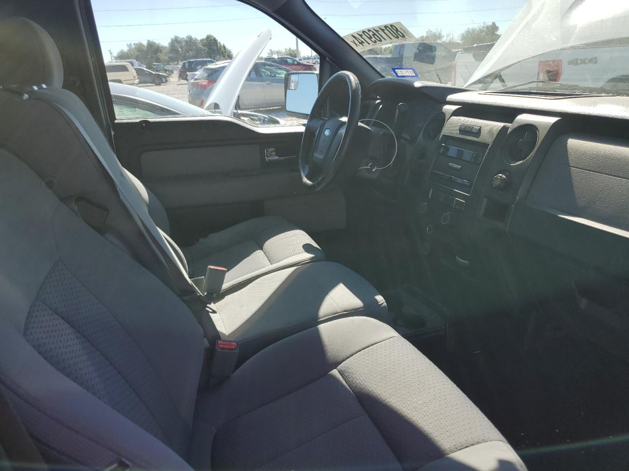 2013 Ford F-150 - Image 8