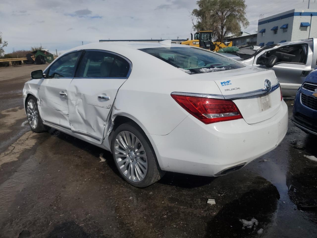 2015 Buick LaCrosse - Image 2