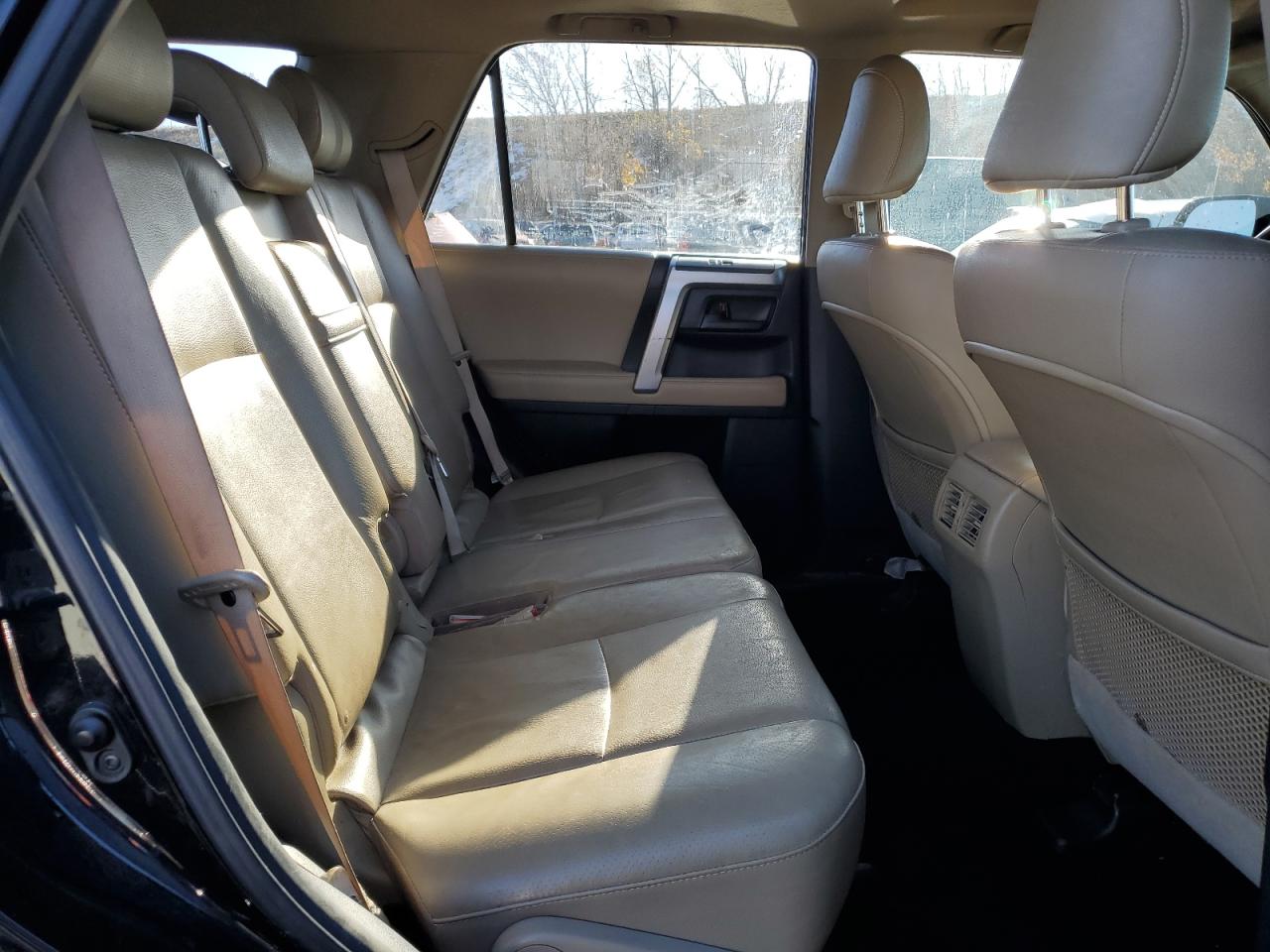 2011 Toyota 4Runner - Image 11