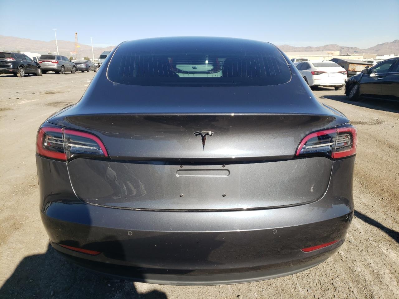 2018 Tesla Model 3 VIN: 5YJ3E1EA5JF123723 Lot: 81948524