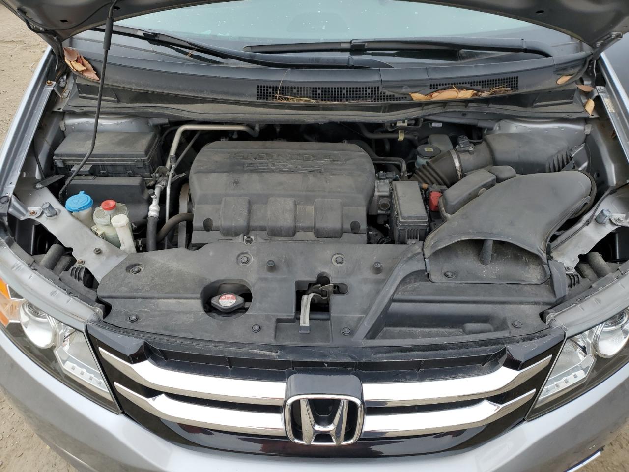 2017 Honda Odyssey - Image 12