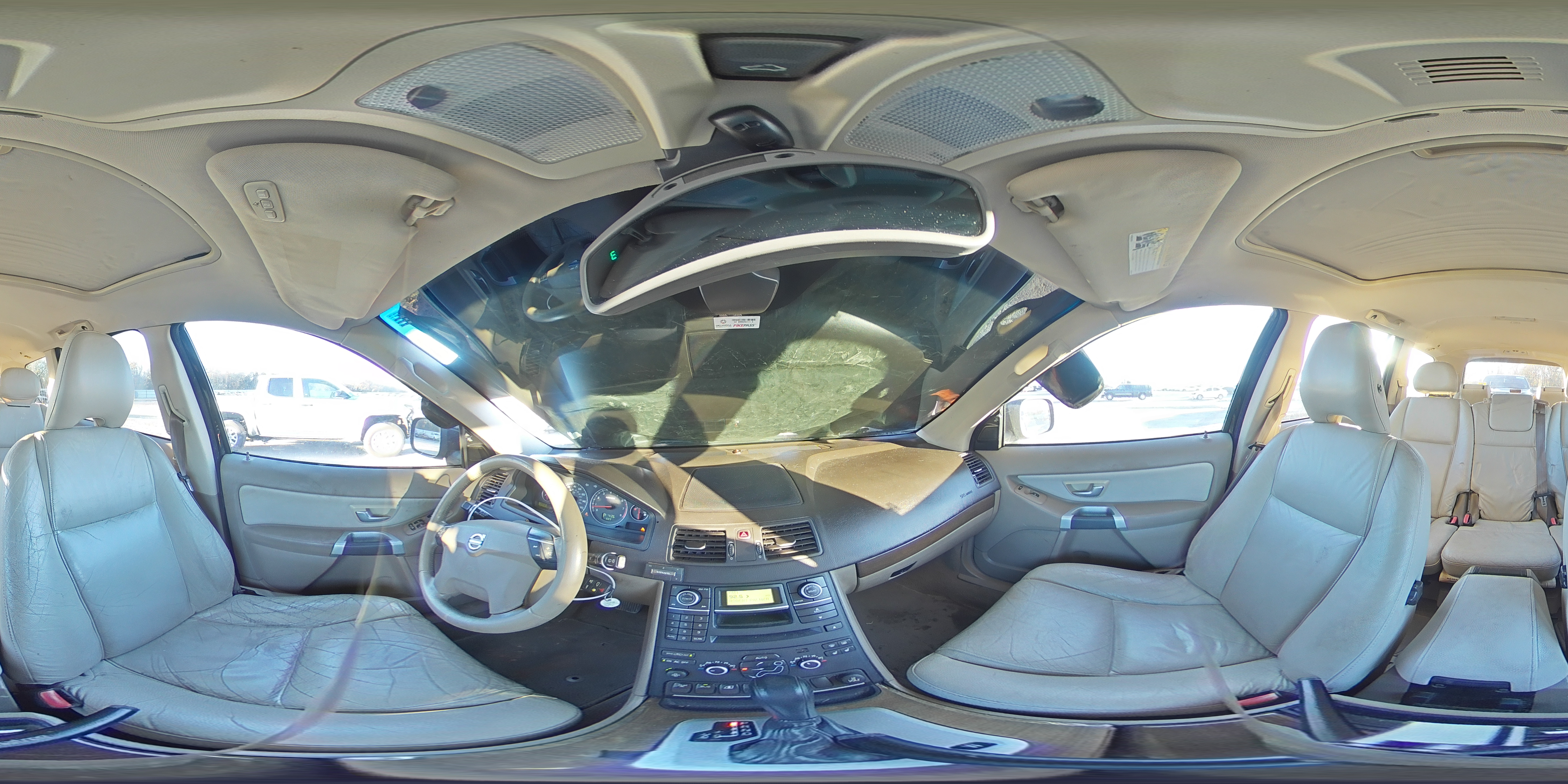 2010 Volvo XC90 - Image 13
