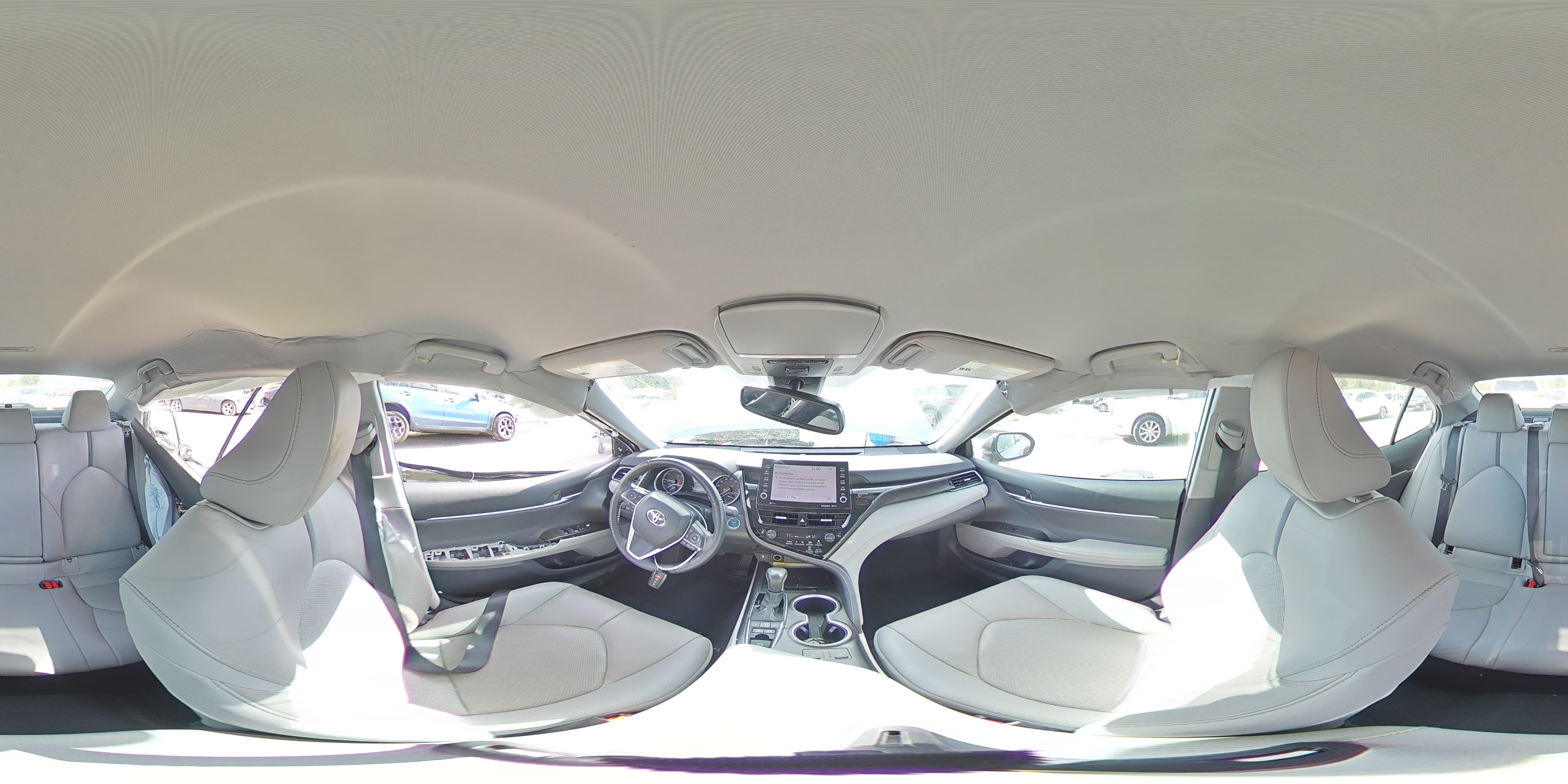 2021 Toyota Camry - Image 12
