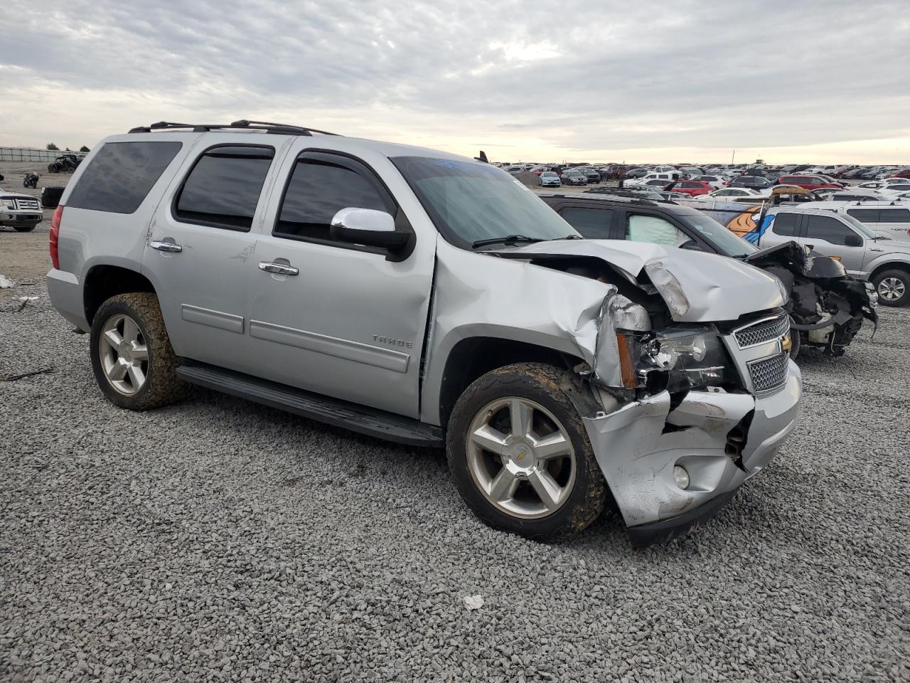 2013 Chevrolet Tahoe - Image 4