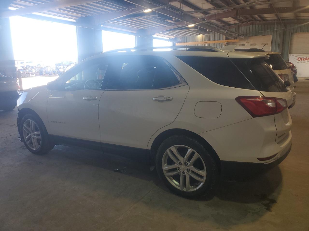 2018 Chevrolet Equinox - Image 2